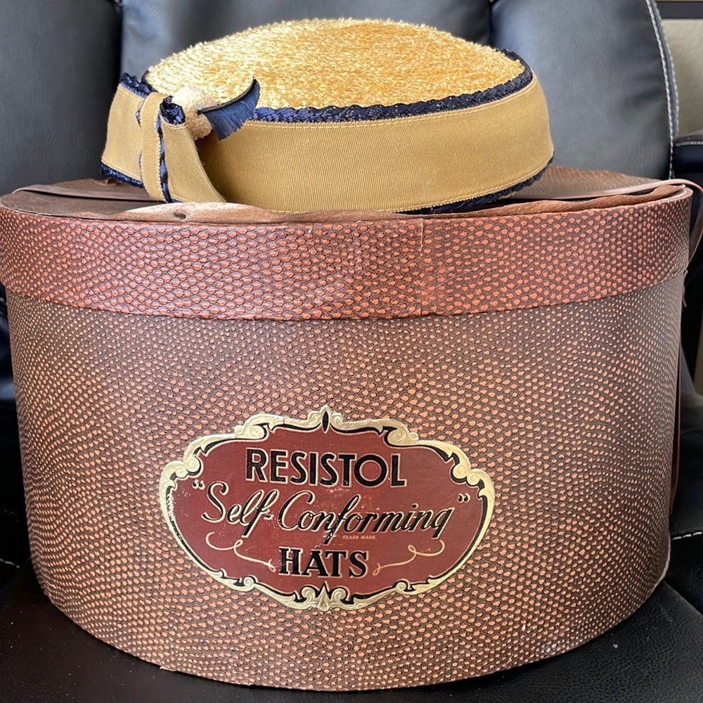 Vintage Resistol Hat Box and a Vintage Hat circa 40s/50s